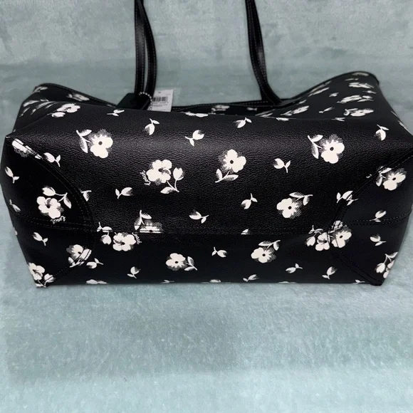 Coach Black and White Floral Tote Bag - Picture 4 of 15